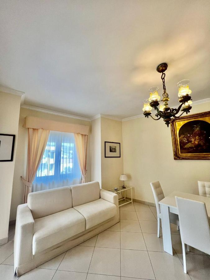 Short-Lets D33, Part Of The House Is Available For Short-Term Rentals In Sorrento Center Екстериор снимка