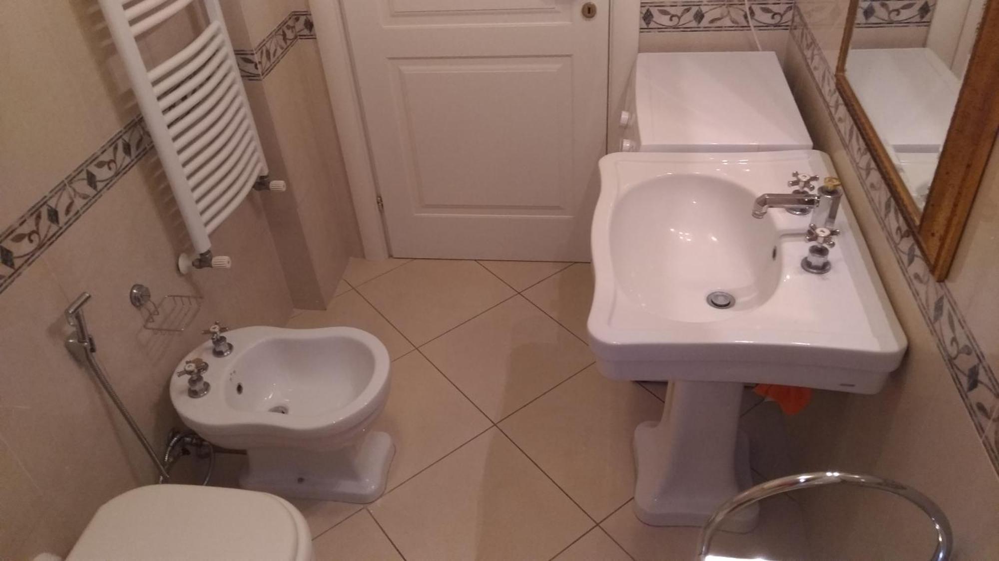 Short-Lets D33, Part Of The House Is Available For Short-Term Rentals In Sorrento Center Екстериор снимка