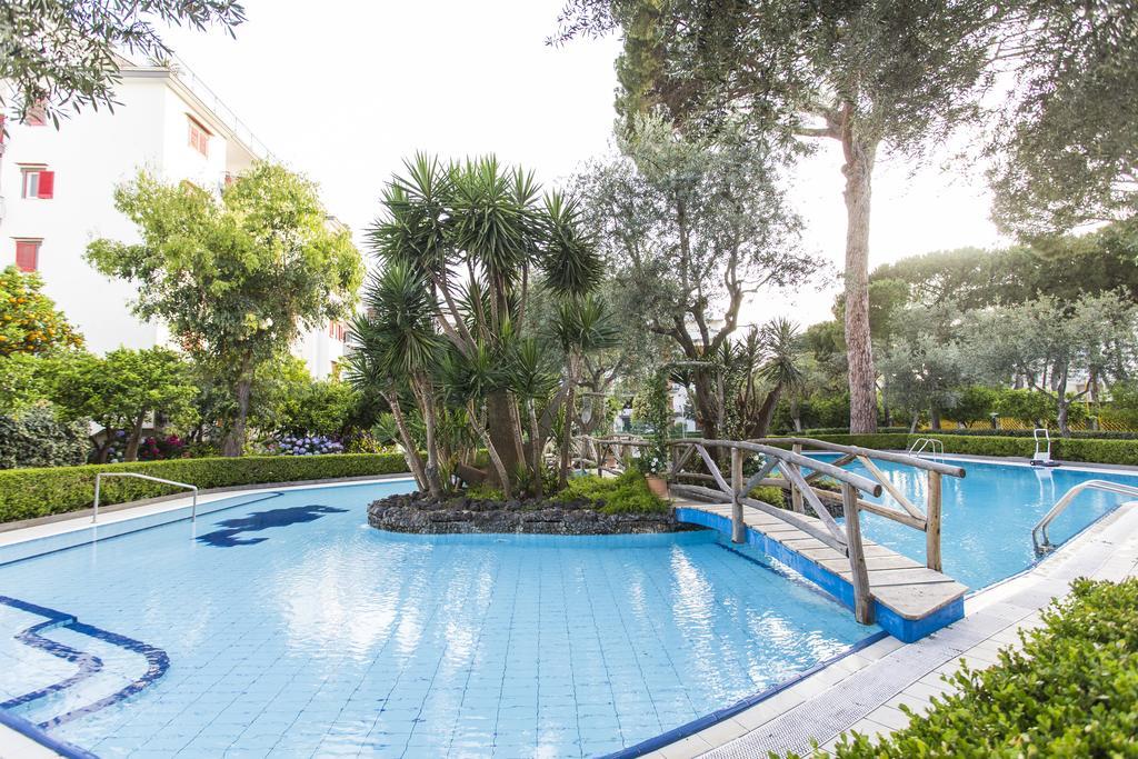 Short-Lets D33, Part Of The House Is Available For Short-Term Rentals In Sorrento Center Екстериор снимка